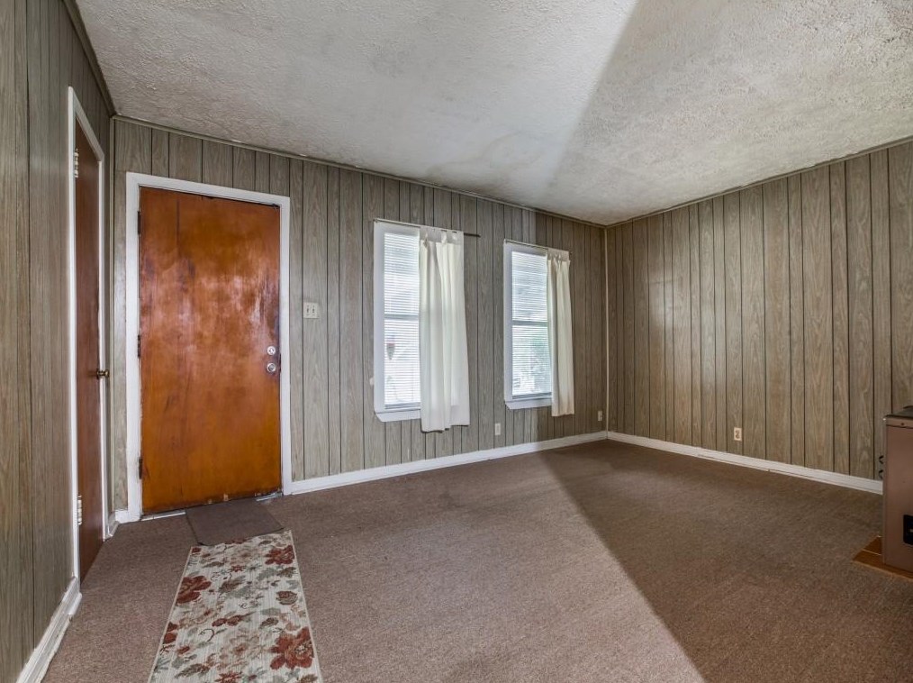 810 Loper St, Houston, TX 77017-4110