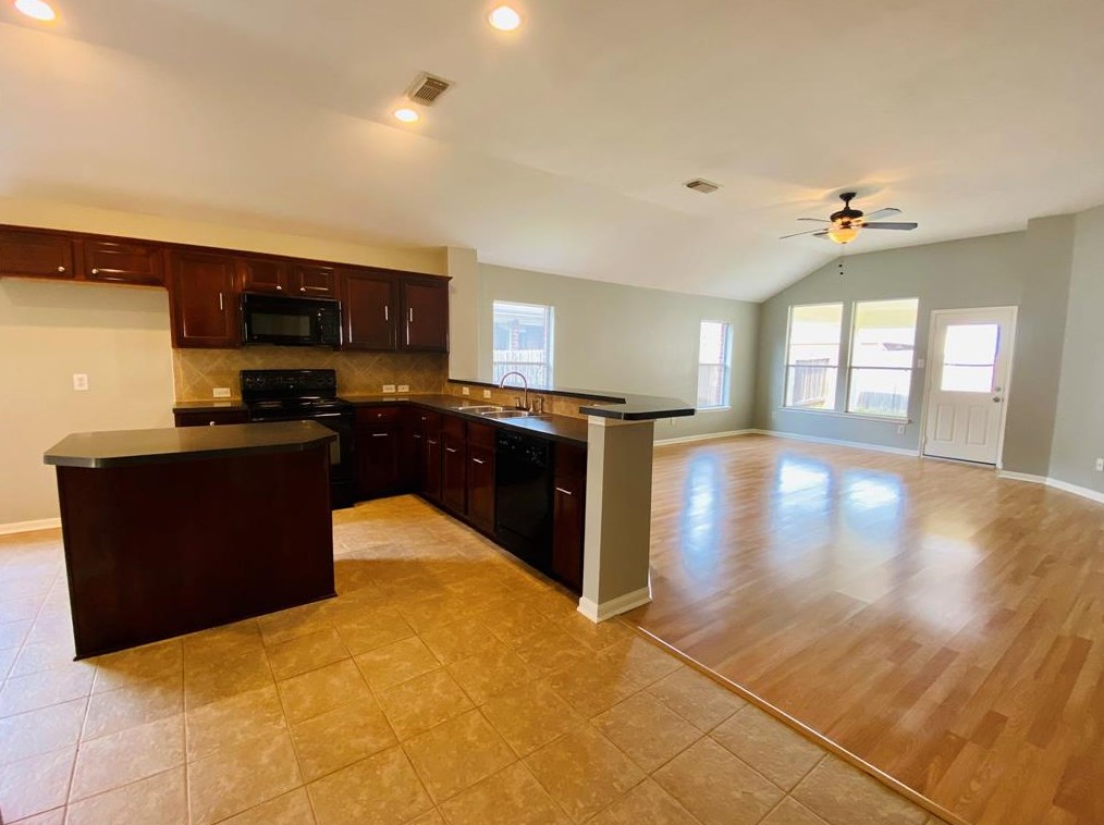1627 Taylor Mill Ct, Katy, TX 77494