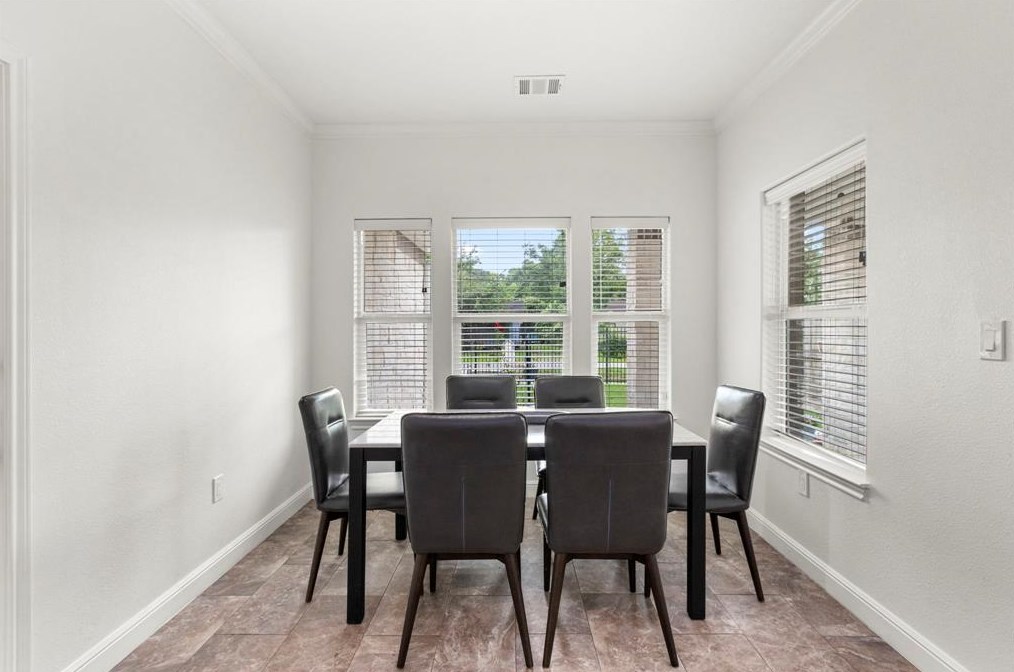 5421 Westbrook Rd, Houston TX  77016-3638 exterior