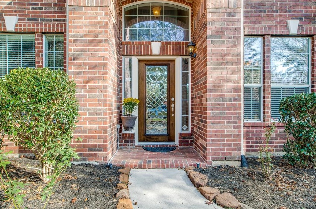 78 N Westwinds Cir, Spring, TX 77382