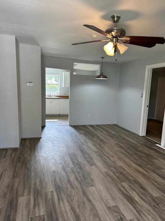 5938 Southmund St, Houston, TX 77033