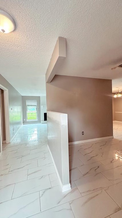 215 Cole St, Houston, TX 77598-5013