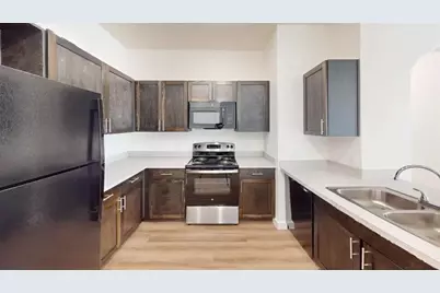 3500 Magic Drive, San Antonio, TX 78229 - Photo 4