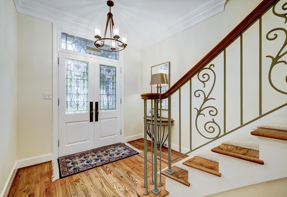5826 Tanglewood Park St, Houston, TX 77057-1423
