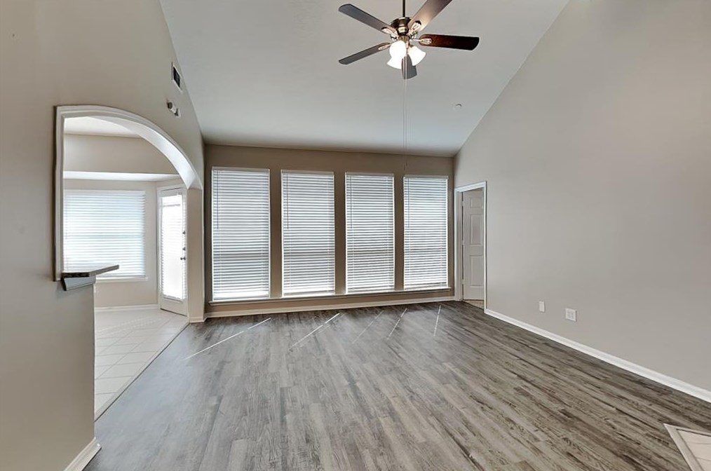 2015 Mossy Trail Dr, Katy, TX 77450