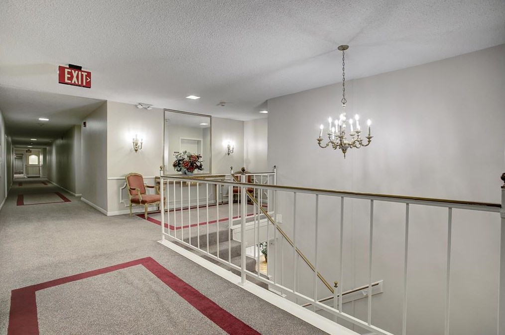 2701 Bellefontaine St # B23, Houston, TX 77025