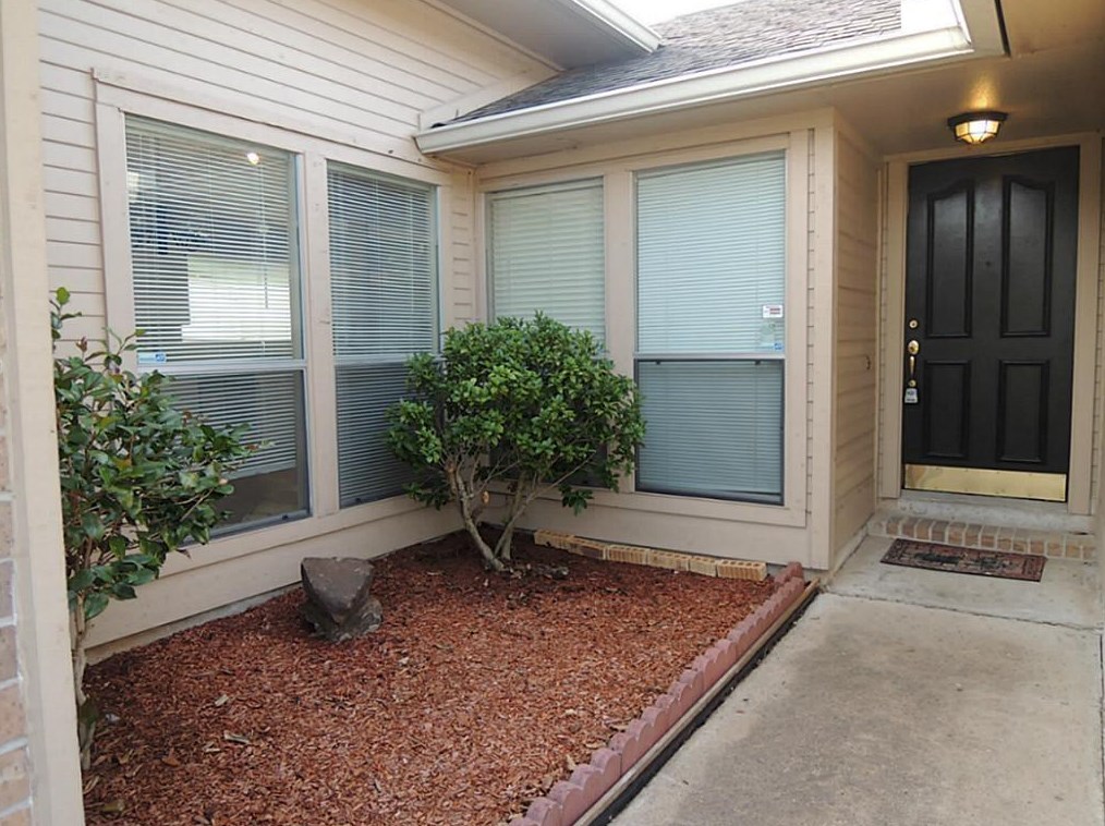 1170 Red Rock Canyon Dr, Katy, TX 77450