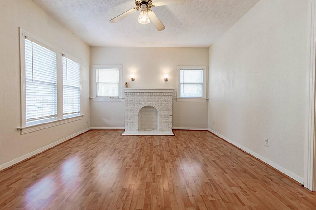 837 Peddie St #a, Houston, TX 77008