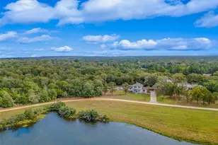 30 Cherokee Dr, Hilltop Lakes, TX 77871 - Photo 2