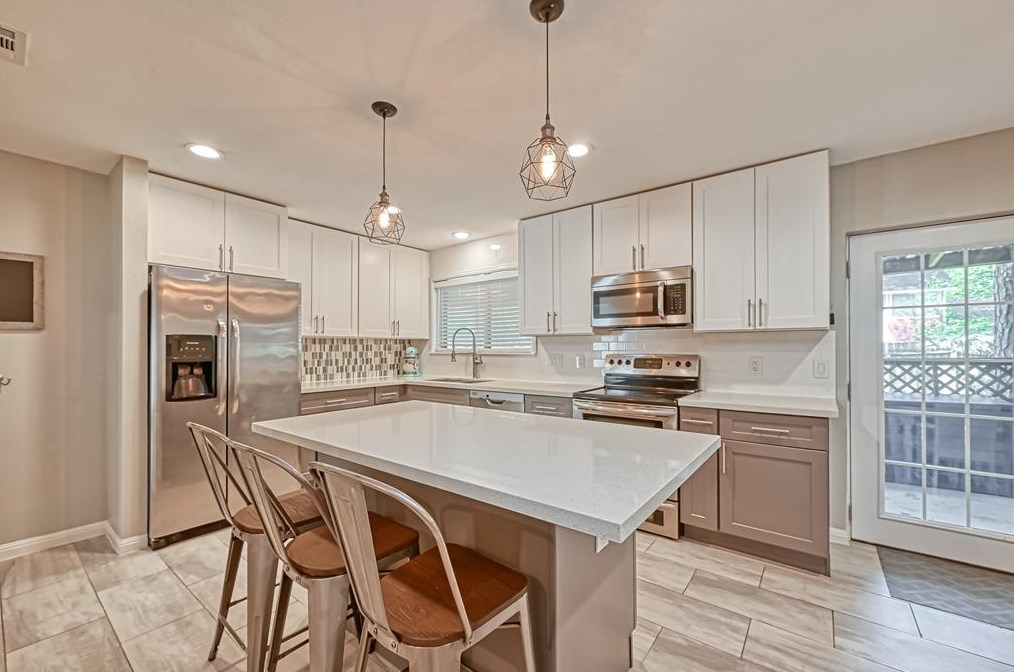 25538 Sugar Valley Ln, Spring, TX 77373-3138
