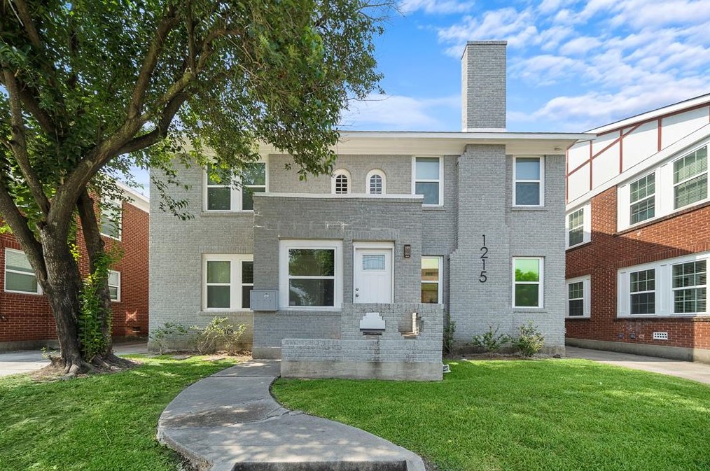 1215 W Gray St #3, Houston, TX 77019