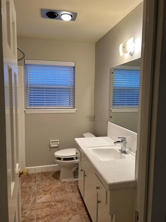 10233 Moorberry Ln, Houston TX  77043-2609 exterior