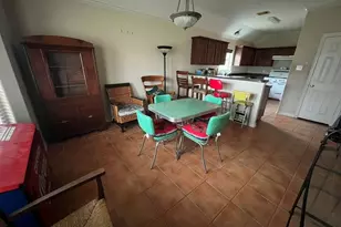 1033 Theresa St, Houston, TX 77051 - Photo 14