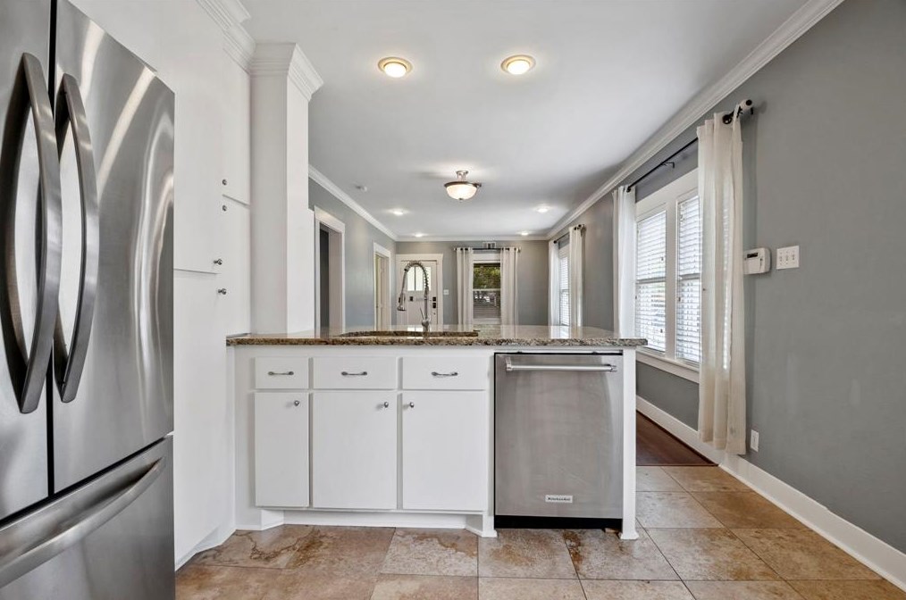 1516 Waverly, Houston TX  77007-1443 exterior