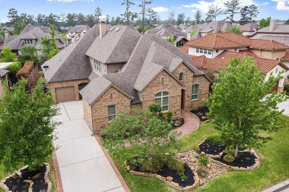 35 Spincaster Dr, Spring, TX 77389-5145