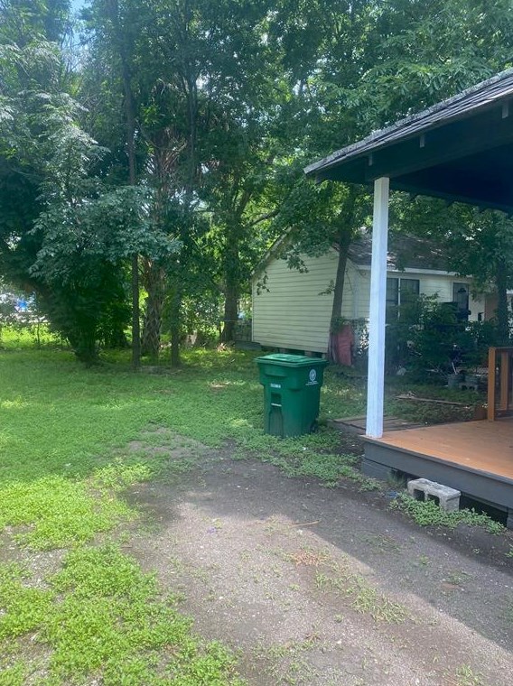 3405 Market St, Houston TX  77020-3927 exterior