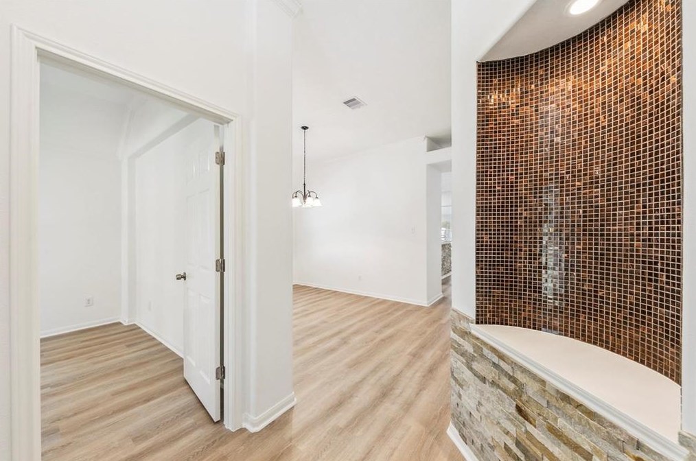 25938 Chapman Falls Dr, Richmond TX  77406-3975 exterior