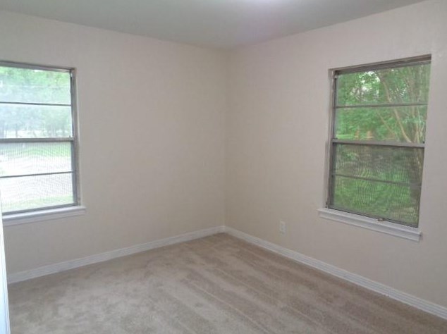 522 Barkley St, Houston TX  77022-3900 exterior
