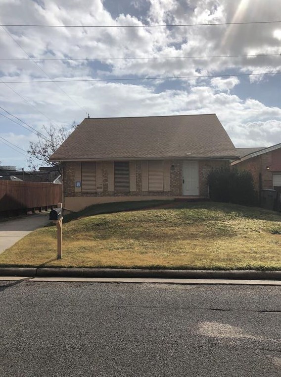 8007 Beluche Dr, Galveston, TX 77551