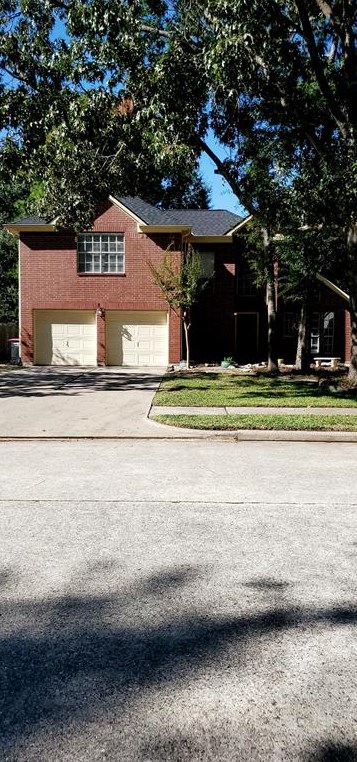 23915 Spring Dane Dr, Spring, TX 77373