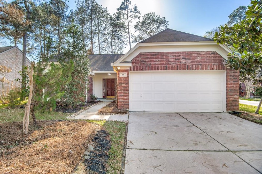 35 Lush Meadow Pl, Spring, TX 77381-6014