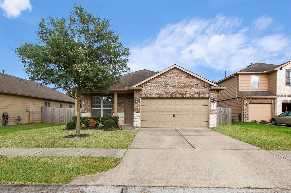 11427 Barbican Ct, Conroe, TX 77304