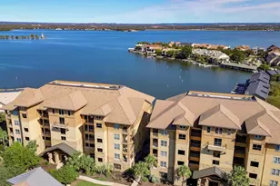 98 Island Dr, Horseshoe Bay, TX 78657 - Photo 2