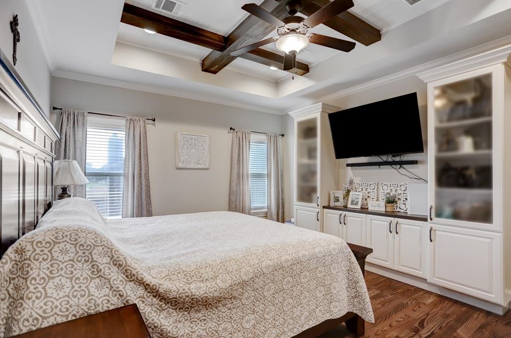 6806 Heron Dr, Houston TX  77087-6620 exterior