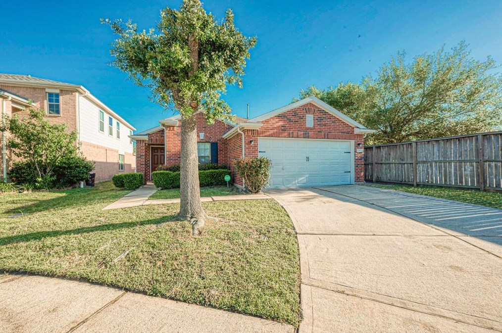 13031 Afton Meadow Ln, Houston, TX 77072