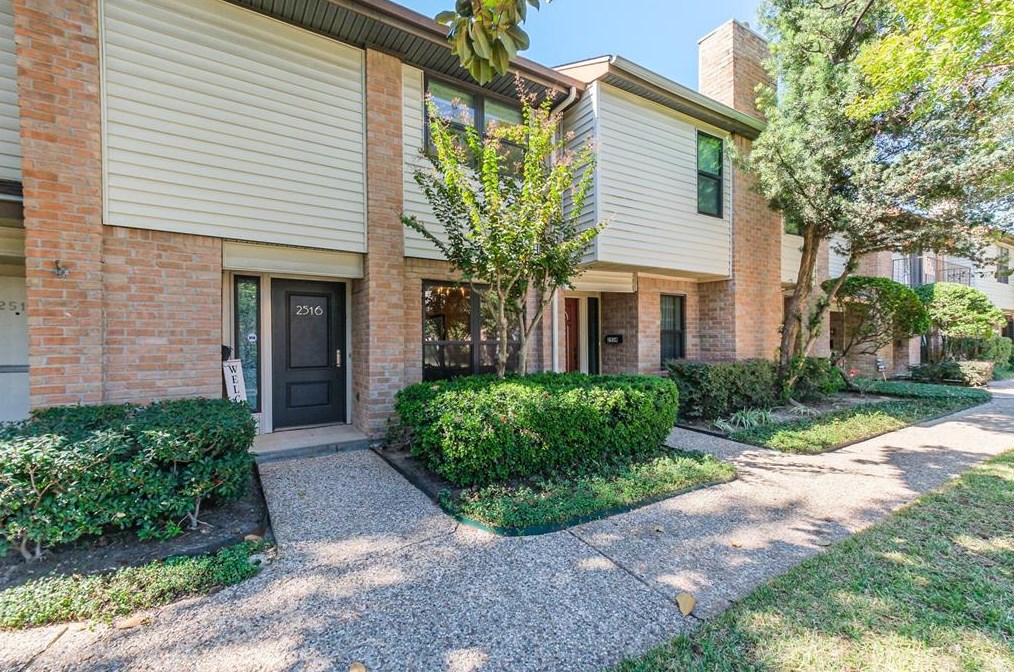 2516 Bering Dr, Houston, TX 77057