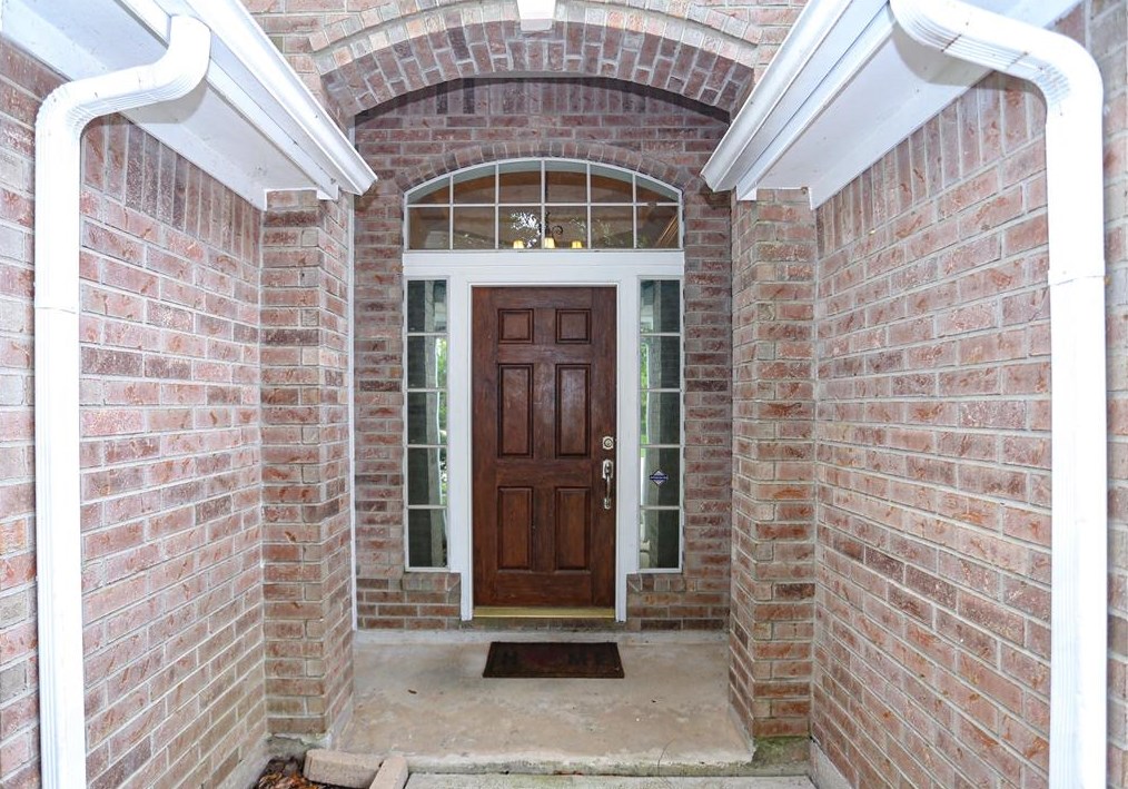 9804 Sunnycoast Ln, Pearland, TX 77584-2797