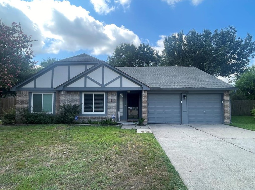 10806 Perry Rd, Houston, TX 77064