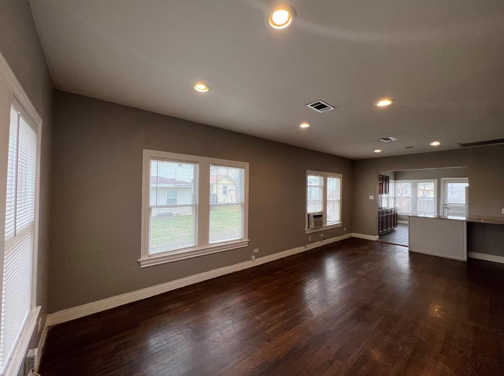 515 E 40th St, Houston, TX 77022