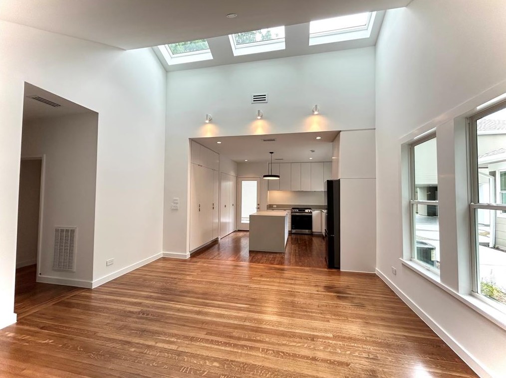 1409 Branard St, Houston TX  77006-4803 exterior