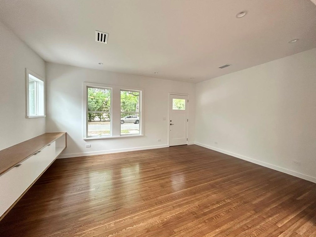 1409 Branard St, Houston, TX 77006