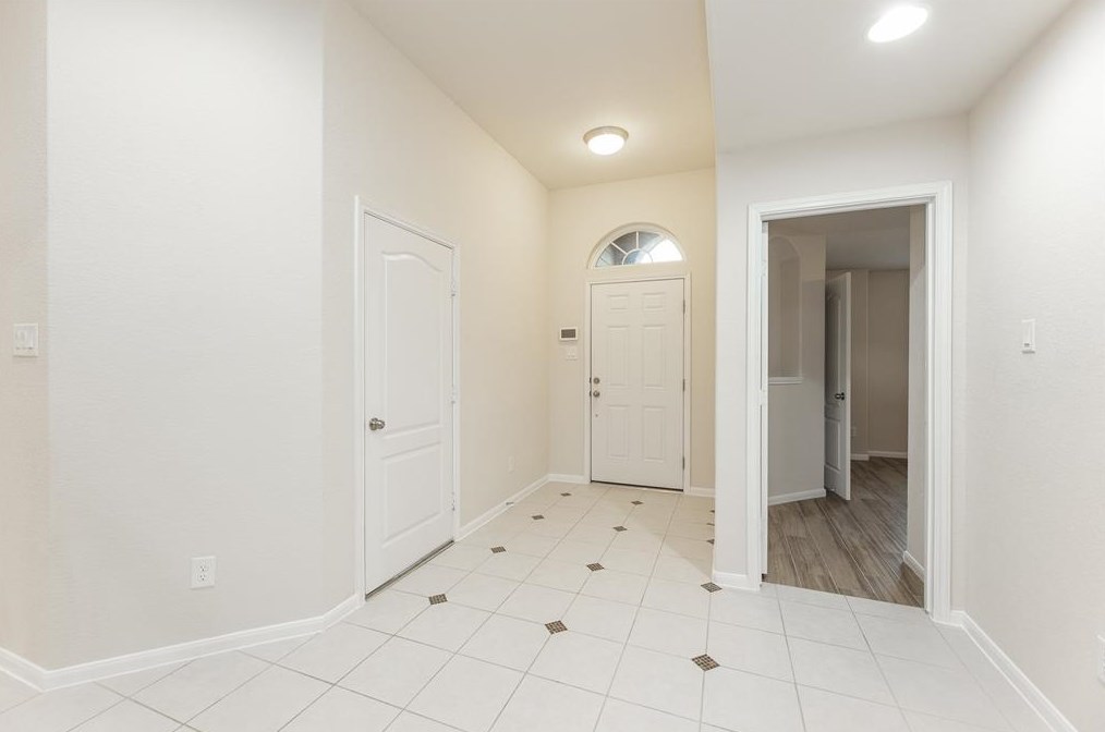 23723 Lucas Creek Dr, Spring TX  77389-2069 exterior