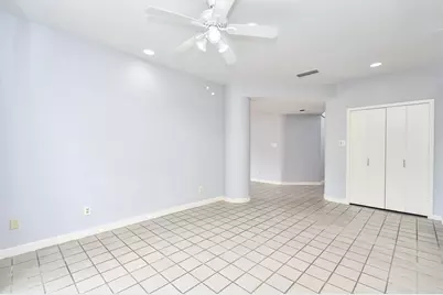 11747 Riverview Dr, Houston, TX 77077 - Photo 28