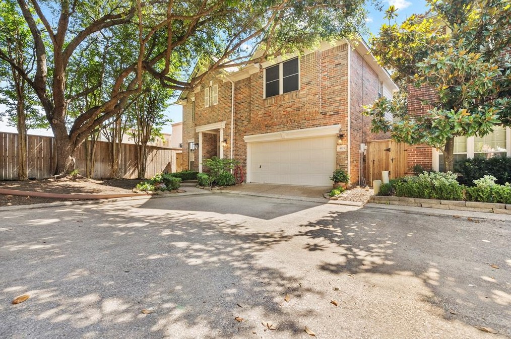 4103 Northampton Pl, Houston, TX 77098-5254
