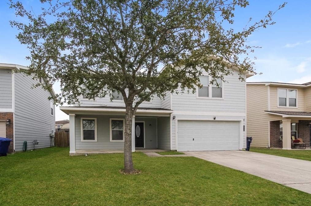 8422 Broadleaf Ave, Baytown, TX 77521