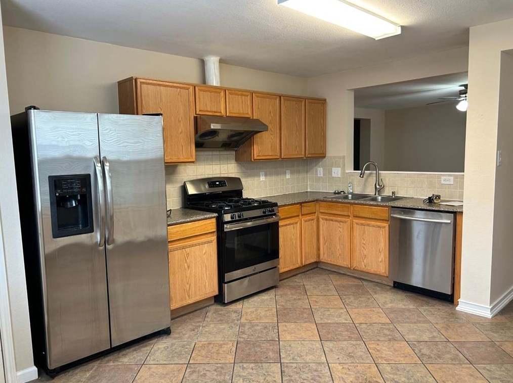 6510 Whimsey Ct, Houston TX  77084-6561 exterior