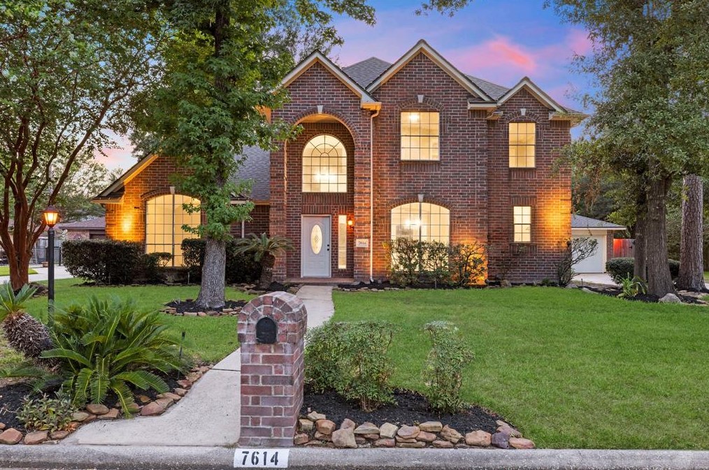 7614 Post Bridge Rd, Spring, TX 77389-3472