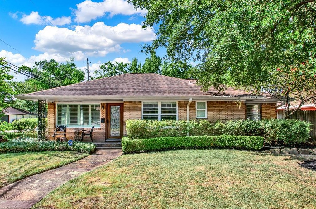 2003 Viking Dr, Houston, TX 77018