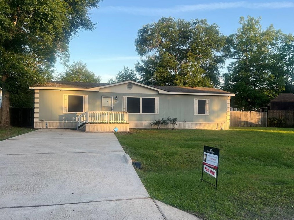 16422 Tamra Ct, Conroe, TX 77306-5985