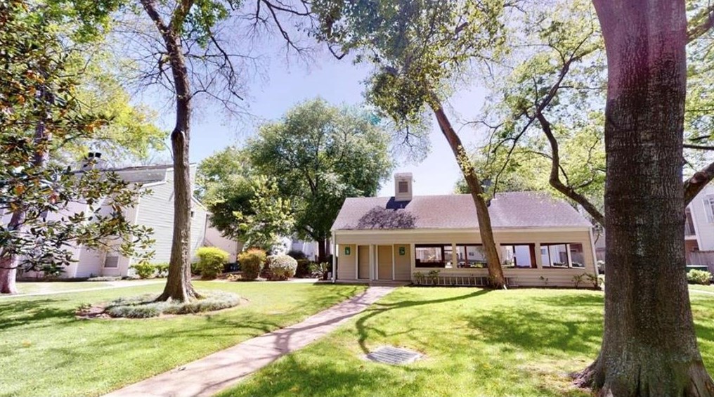 9809 Richmond Ave # 7, Houston, TX