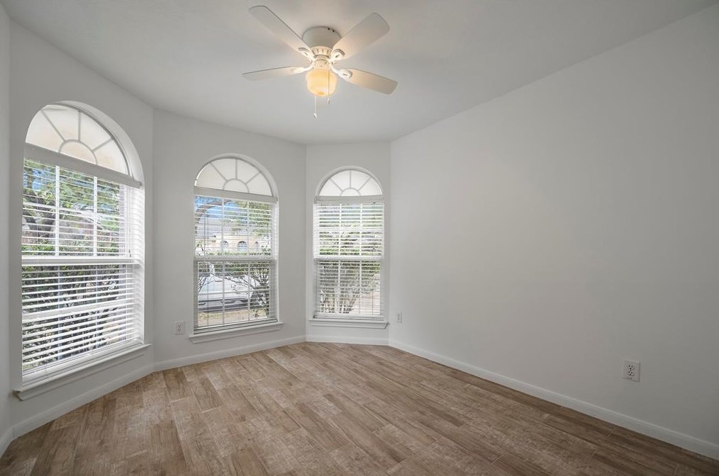 12910 Rose Landing Dr, Houston TX  77070-5155 exterior