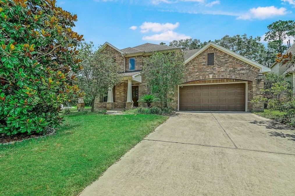26 S Swanwick Pl, Tomball, TX 77375