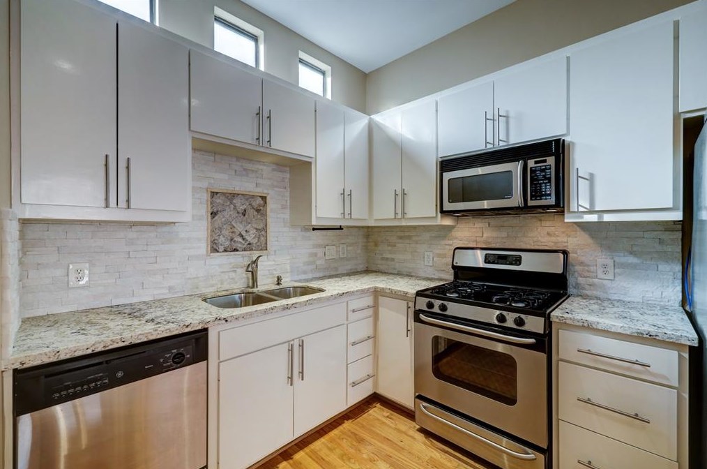 3501 Link Valley Dr Apt 1003, Houston, TX 77025