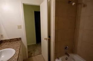 12323 Bexley Dr, Houston, TX 77099 - Photo 10