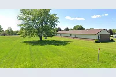 1779 Whetstone St, Bucyrus, OH 44820 - Photo 2