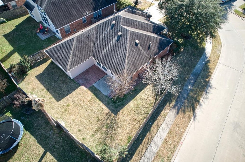 7526 Clairson Ln, Cypress TX  77433-1329 exterior